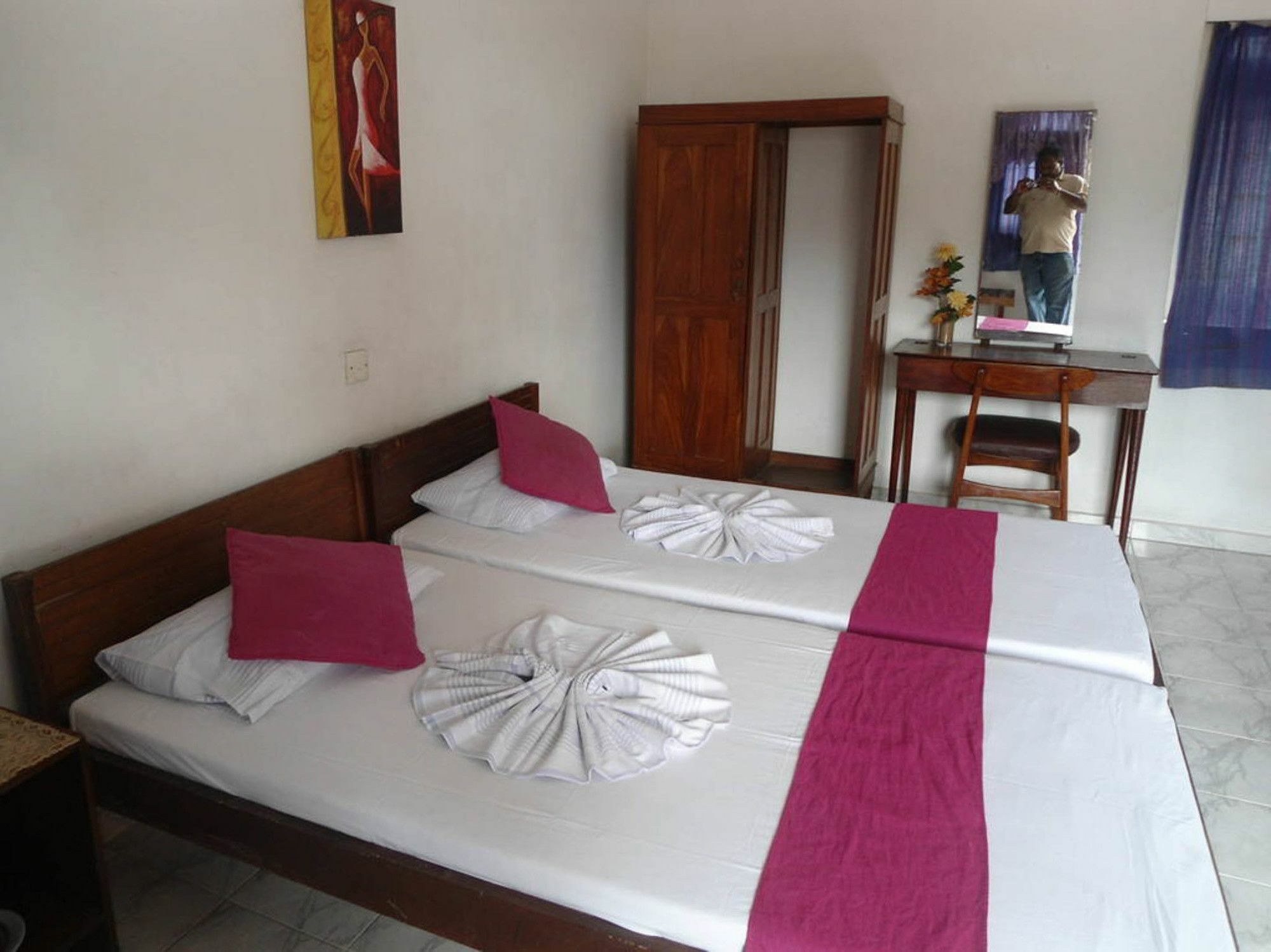 Ranveli Beach Resort Dehiwala-Mount Lavinia Exterior foto