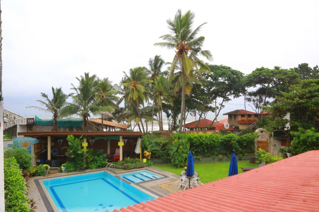 Ranveli Beach Resort Dehiwala-Mount Lavinia Exterior foto